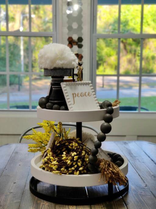 Honeycomb Gem, Beautifully Designed & Near Downtown Thomasville Bagian luar foto